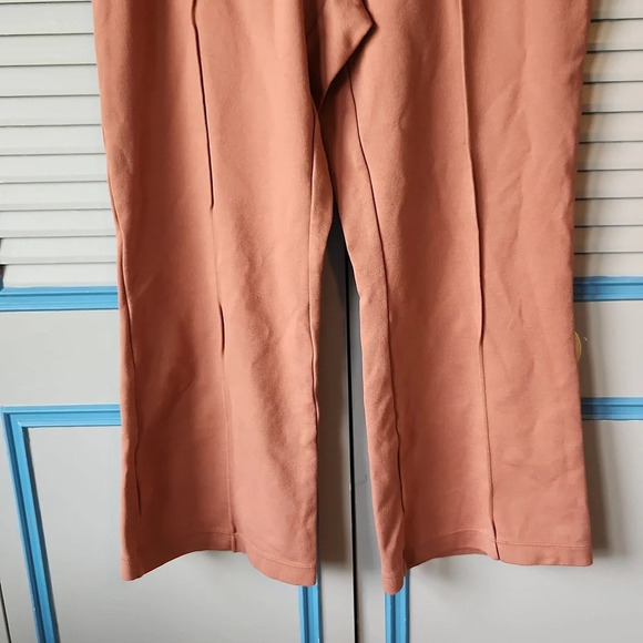 A New Day Pants Bundle - Picture 12 of 15